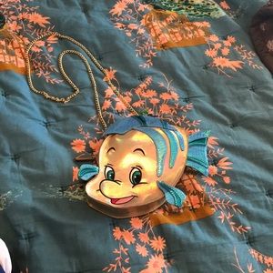 Danielle Nicole Flounder bag